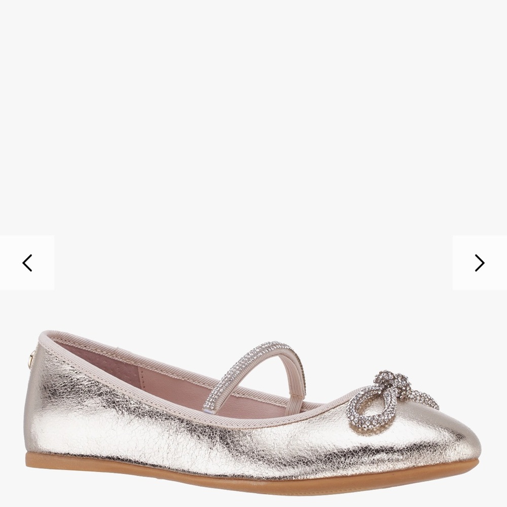 Nina Gold Dress Shoes for Kids size 2